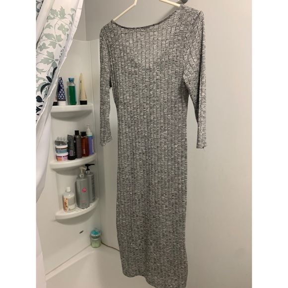Gray dress - Picture 2 of 2